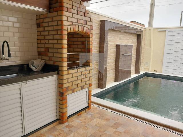 Casa para Venda em Peruíbe - 4