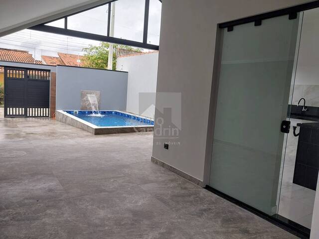 Casa para Venda em Peruíbe - 5