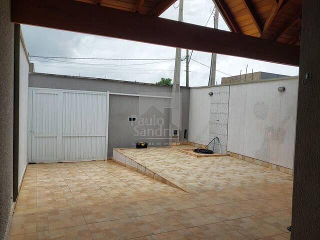 #CA066 - Casa para Venda em Peruíbe - SP - 2