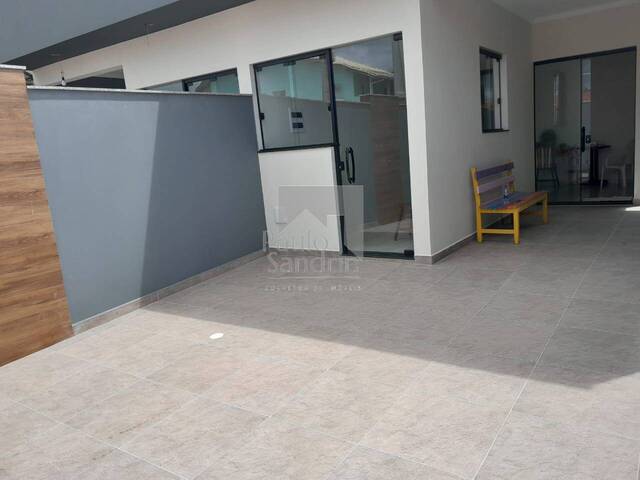 #CA070 - Casa para Venda em Peruíbe - SP