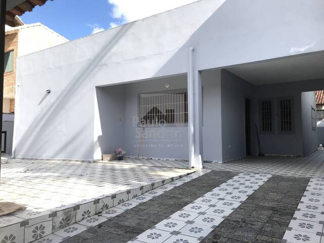 #CA075 - Casa para Venda em Peruíbe - SP