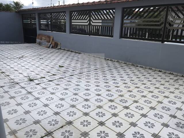 #CA075 - Casa para Venda em Peruíbe - SP