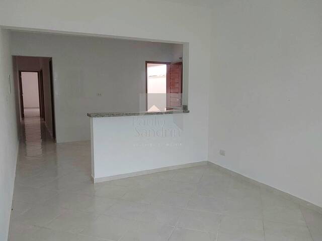 Casa para Venda em Peruíbe - 4
