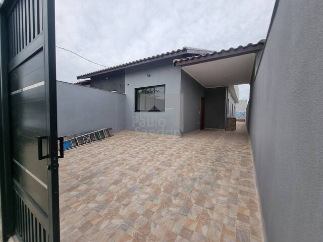 #CA098 - Casa para Venda em Peruíbe - SP