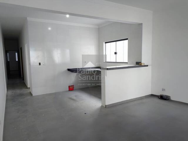 Casa para Venda em Peruíbe - 4