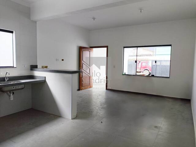 Casa para Venda em Peruíbe - 5