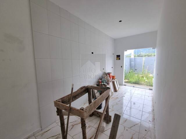 Casa para Venda em Peruíbe - 4