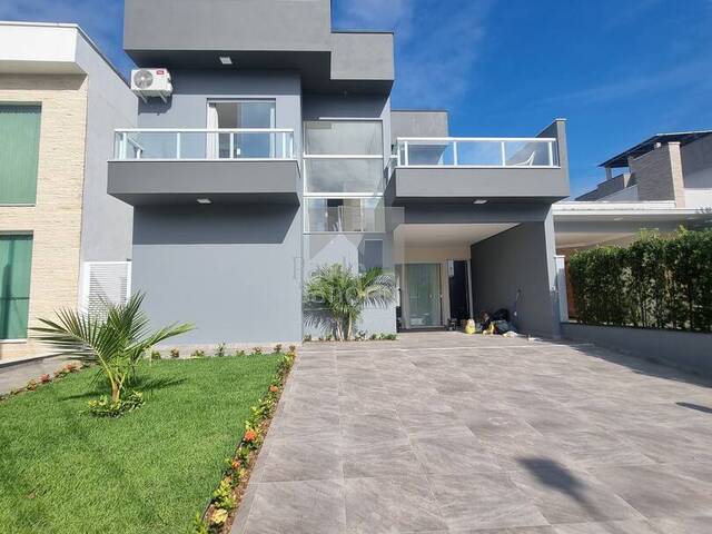 Venda em Residencial 3 Marias - Peruíbe