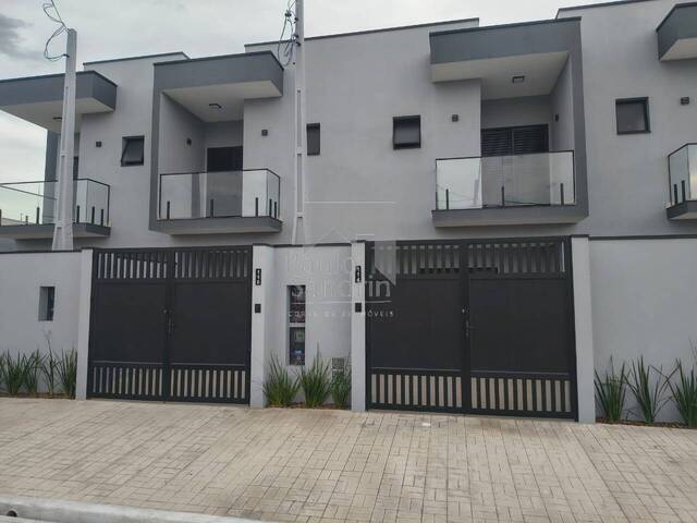 #CA121 - Casa para Locação em Peruíbe - SP - 1