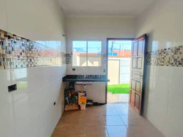 Casa para Venda em Peruíbe - 4