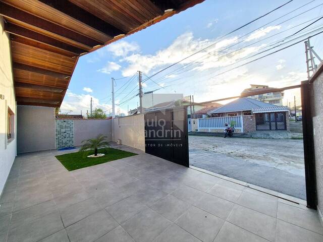 Casa para Venda em Peruíbe - 3