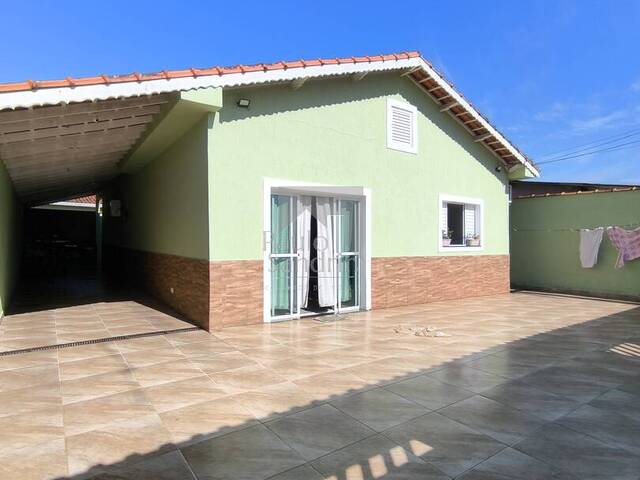 #CA140 - Casa para Venda em Peruíbe - SP